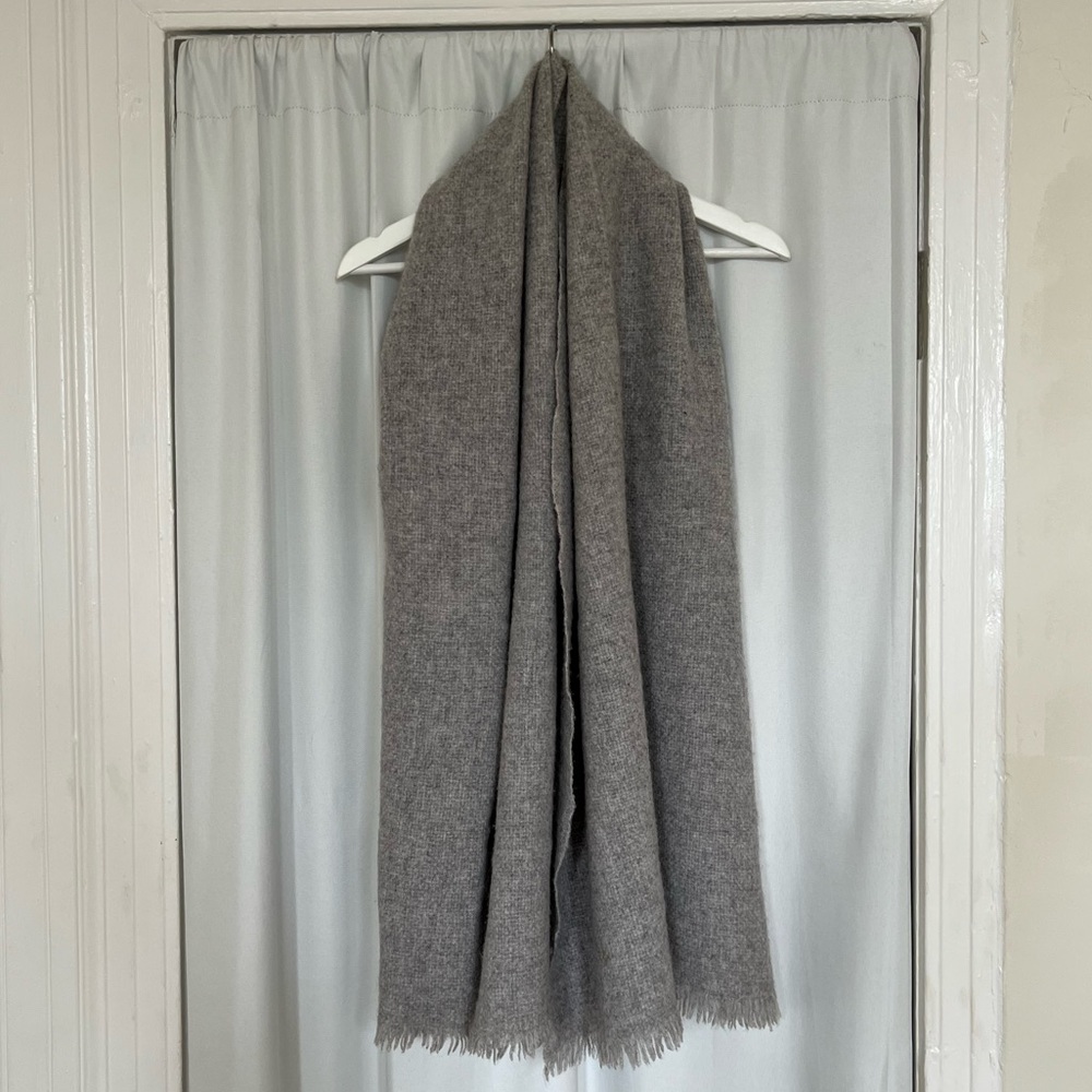 Wool long scarf by COS